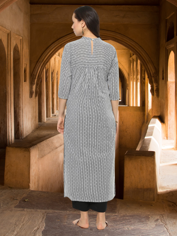 Dotted Striped Black & White Straight Kurta