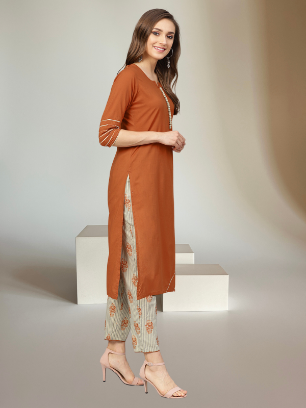 Idalia Boota Printed Kurta With Stripes Palazzo Pants And Dupatta