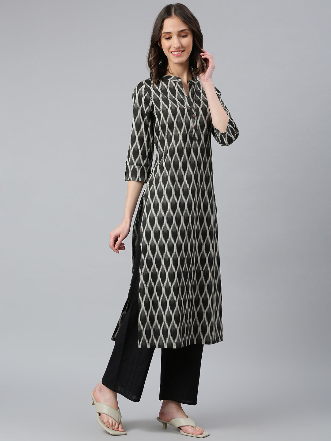 Idalia Black Ikat Kurta