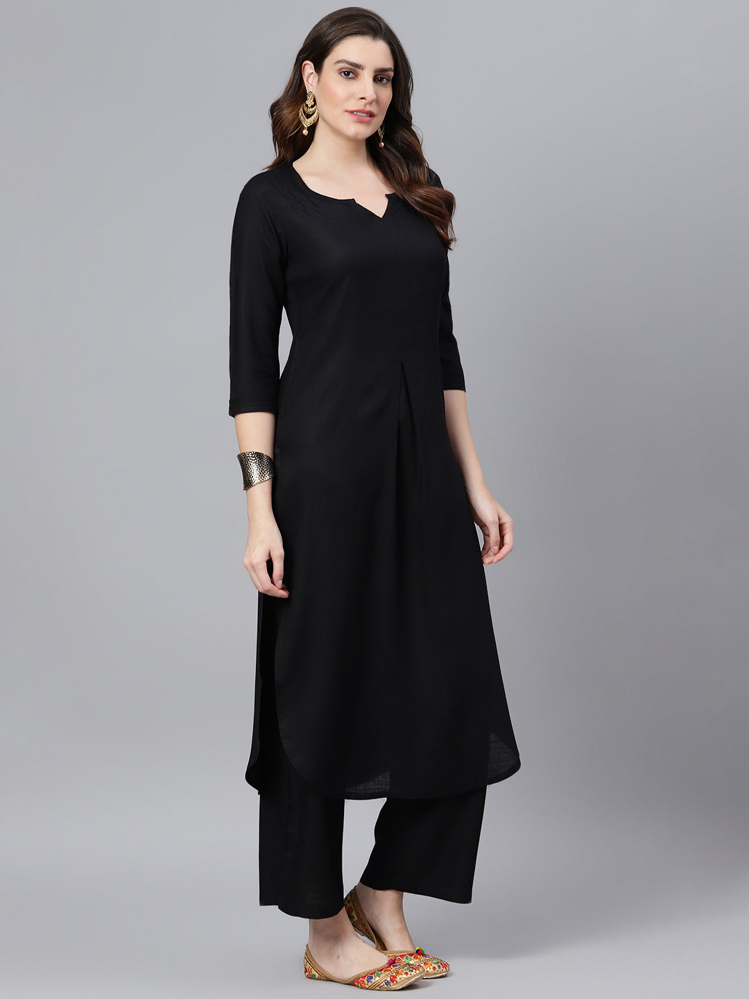 idalia-black-straight-kurta-with-pants-and-printed-dupatta-6