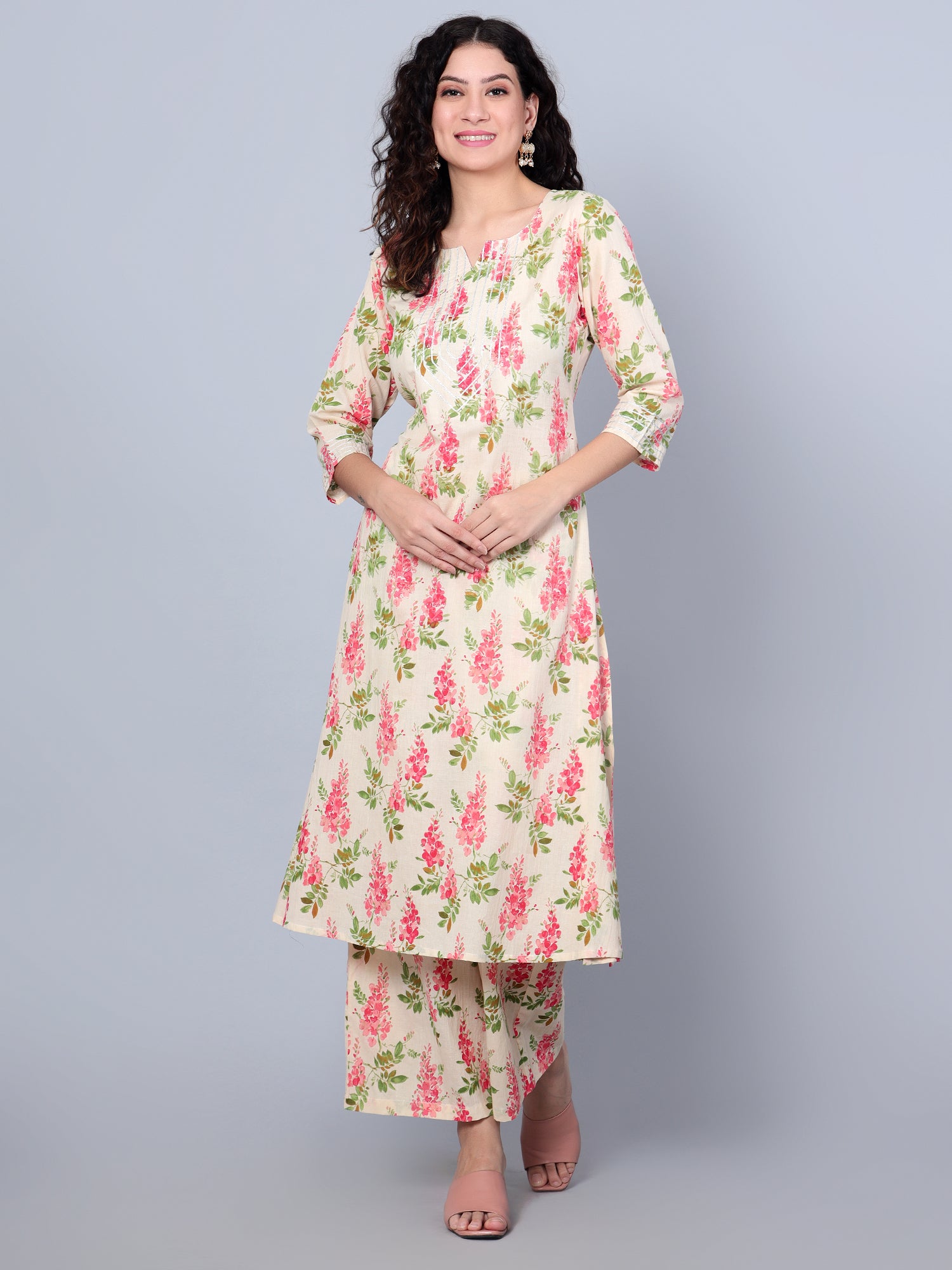 http://www.ecraftindia.intellozene.com/media/import/1Idalia_Website_Images/IKRT0556_1.jpg-1