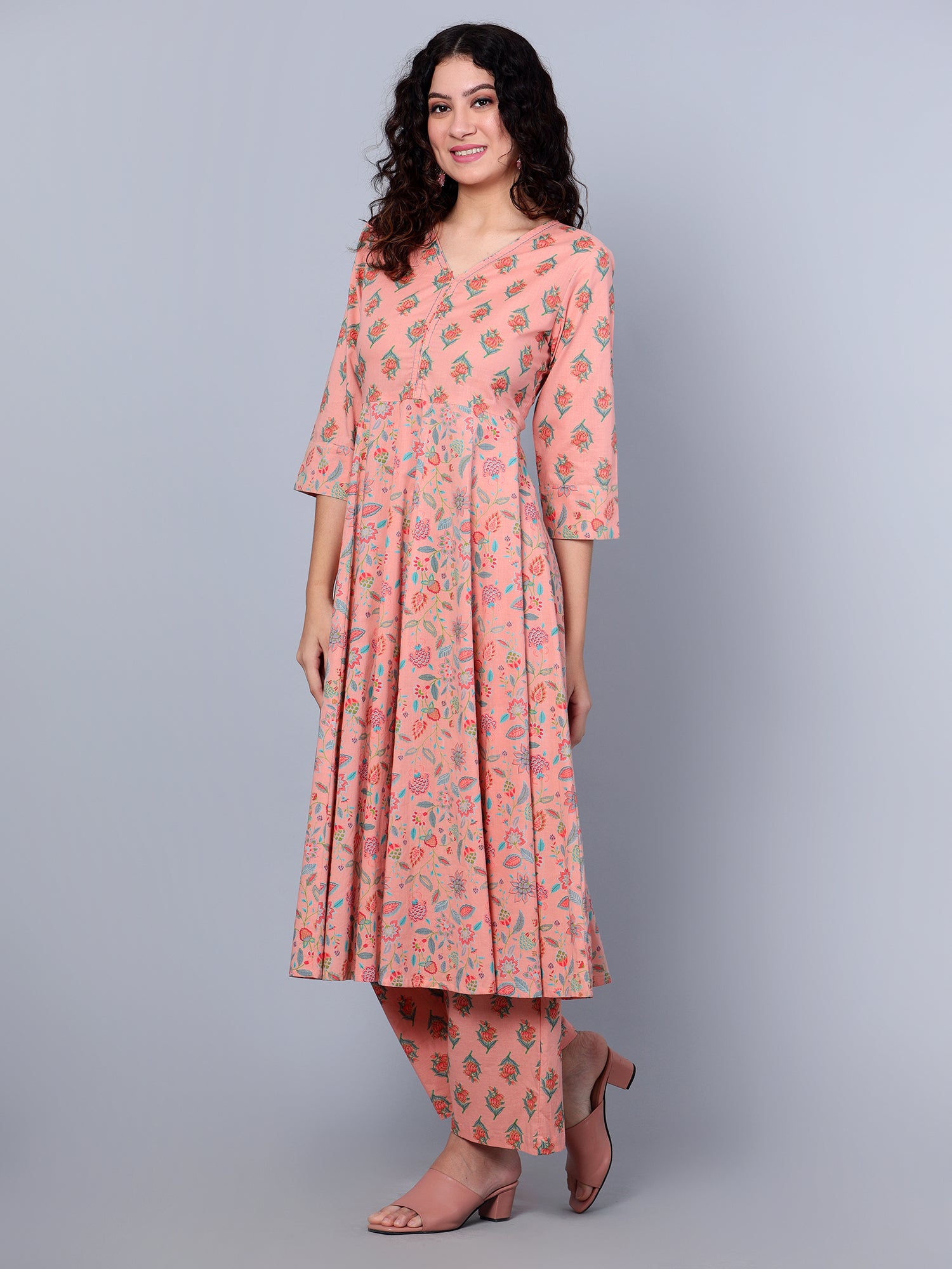 http://www.ecraftindia.intellozene.com/media/import/1Idalia_Website_Images/IKRT0558_2.jpg-2